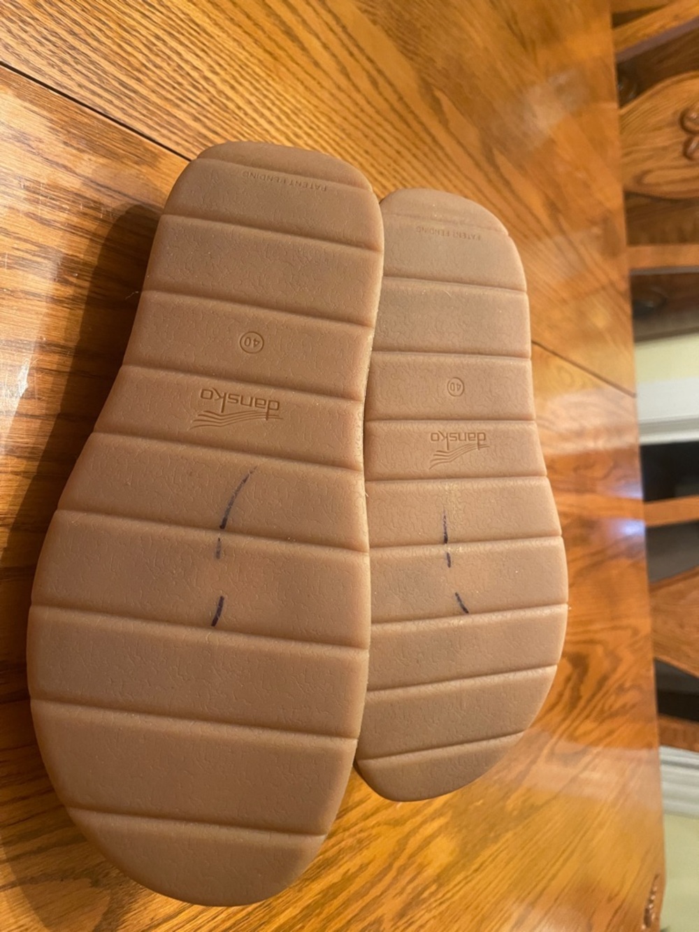 Dansko Women’s Tan Crisscross Slide Mules - Picture 3 of 6
